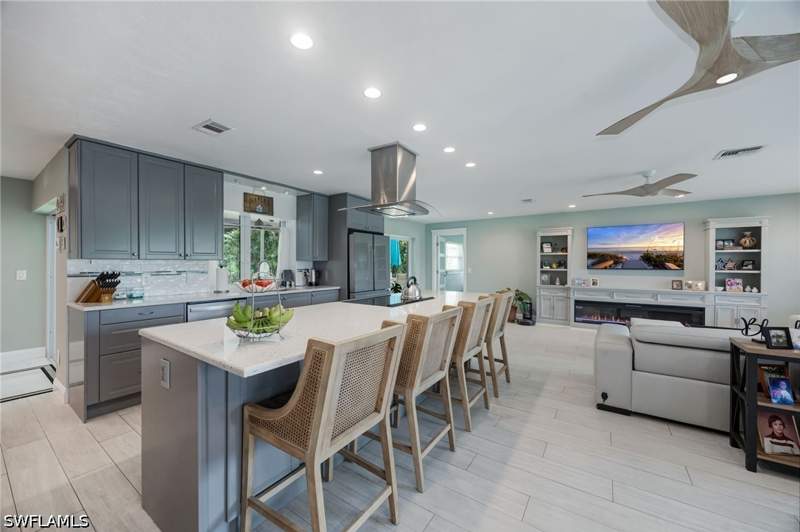 3 bedroom SingleFamilyResidence at 4557 Eagle Key Cir, Lakewood, Naples — photo 3