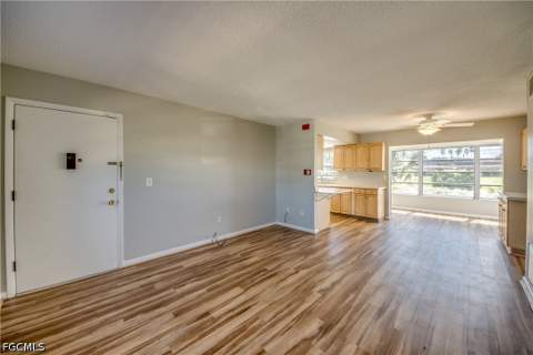 7019 Cedarhurst Dr 2, Fort Myers FL - photo 21 of 47