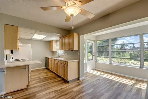 7019 Cedarhurst Dr 2, Fort Myers FL - photo 6 of 47