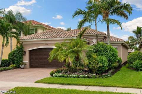 13617 Mandarin Cir, Naples FL - photo 9 of 48