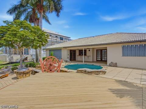 154 Hollyhock Ct, Marco Island FL - photo 16 of 19