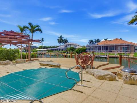 154 Hollyhock Ct, Marco Island FL - photo 7 of 19