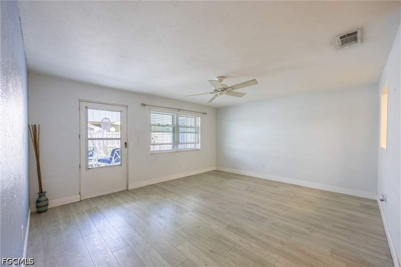3 bedroom Condominium at 6777 Winkler Rd K 130, Regency Condo, Fort Myers — photo 5
