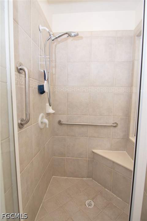 9124 Shadow Glen Way, Fort Myers FL - photo 23 of 50