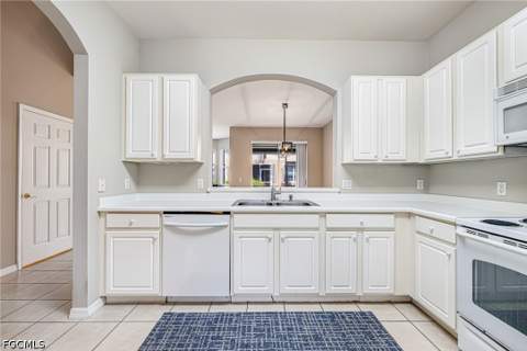 9812 Foxhall Way 5, Estero FL - photo 10 of 37