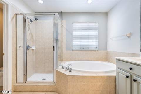 9812 Foxhall Way 5, Estero FL - photo 20 of 37