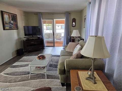 561 Winning Way, North Fort Myers FL - photo 12 of 46