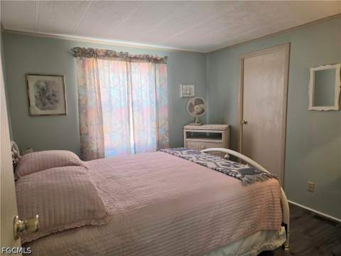 561 Winning Way, North Fort Myers FL - photo 19 of 46