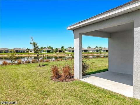 8792 Cascade Price Cir, North Fort Myers FL - photo 14 of 35