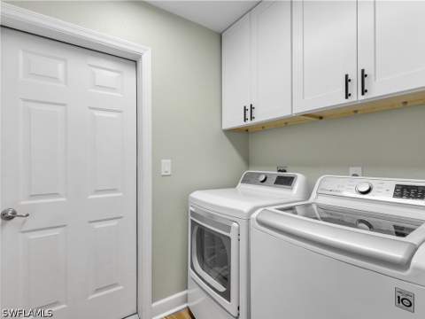 13741 Collina Ct, Estero FL - photo 13 of 41