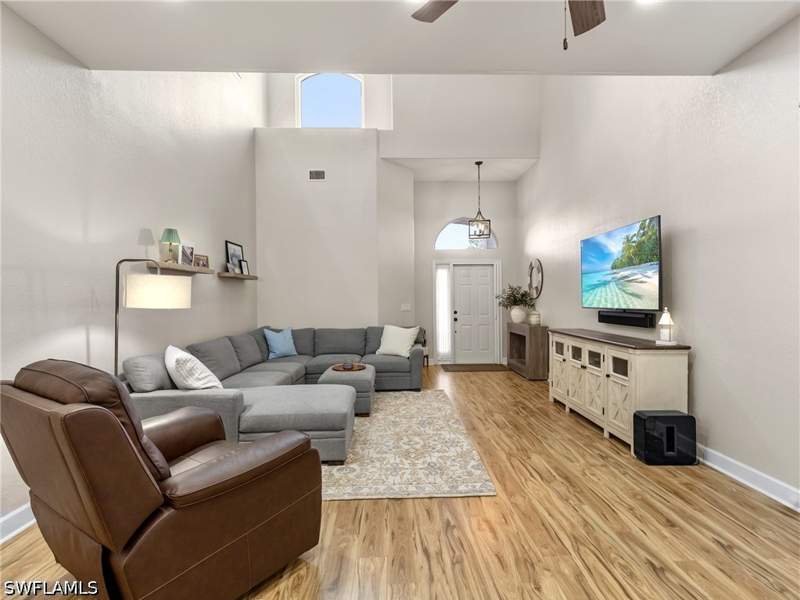 3 bedroom SingleFamilyResidence at 13741 Collina Ct, Bella Terra, Estero — photo 4