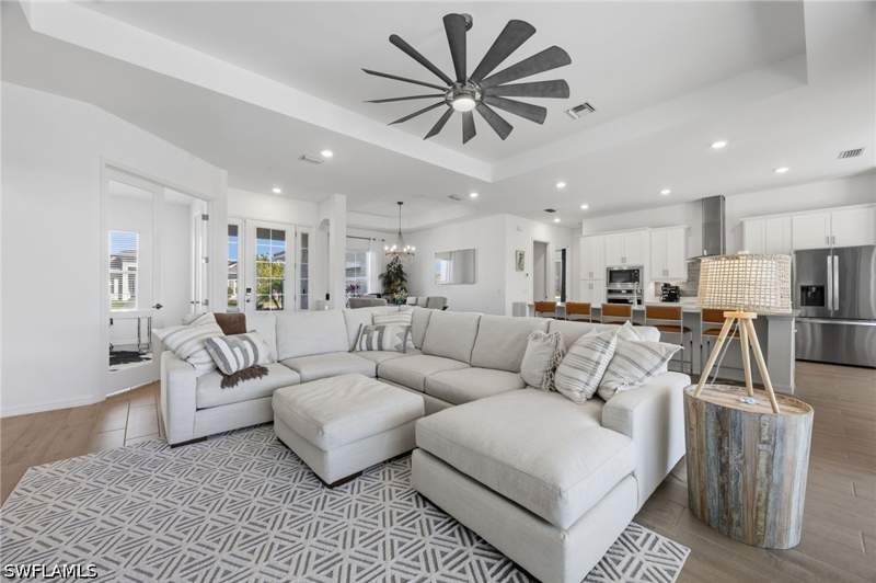 3 bedroom SingleFamilyResidence at 5818 Carnoustie Ct, The National Golf & Country Club At Ave Maria, Ave Maria — photo 5