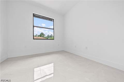 439 Redwing St, Lehigh Acres FL - photo 10 of 19