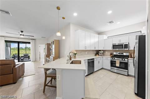 19512 Hinkley Dr, Estero FL - photo 9 of 46