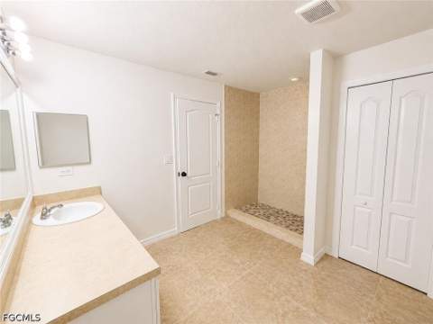 918 Marilyn Ave S, Lehigh Acres FL - photo 19 of 24