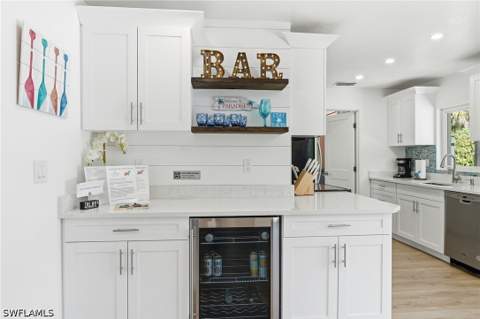 2965 Woodside Ave, Naples FL - photo 10 of 44