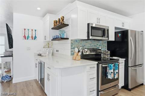 2965 Woodside Ave, Naples FL - photo 11 of 44