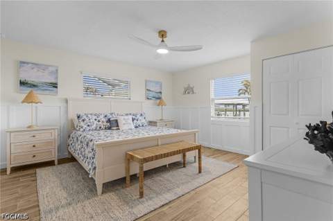 467 Madison Ct, Fort Myers Beach FL - photo 16 of 35