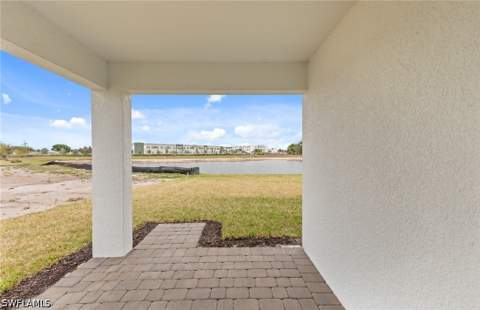 624 Oasis Lake Pl, Lehigh Acres FL - photo 9 of 29