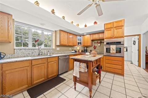 4691 Long Lake Dr, Fort Myers FL - photo 16 of 50