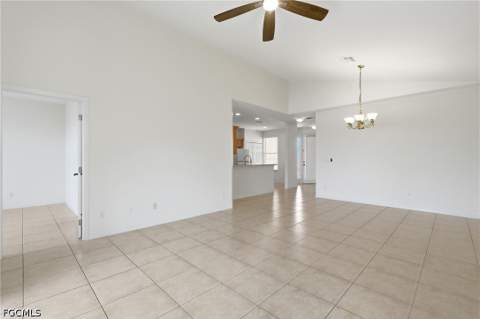 4327 Avian Ave, Fort Myers FL - photo 7 of 46
