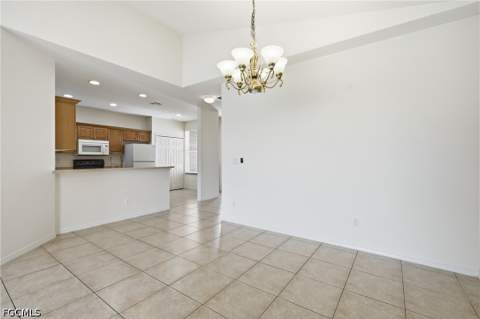4327 Avian Ave, Fort Myers FL - photo 9 of 46