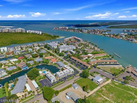 1152 Bald Eagle Dr A4, Marco Island FL - photo 21 of 24