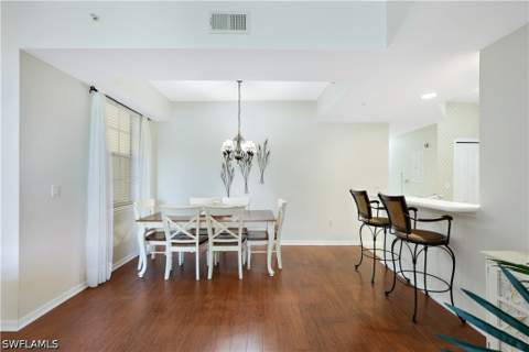 325 Dover Pl 103, Naples FL - photo 16 of 36