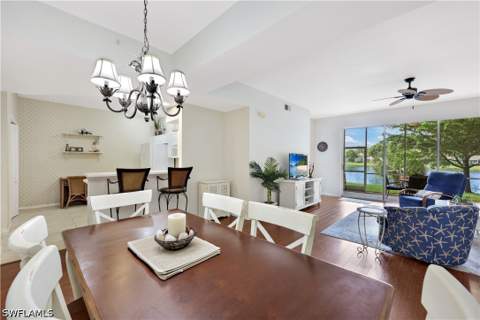 325 Dover Pl 103, Naples FL - photo 8 of 36
