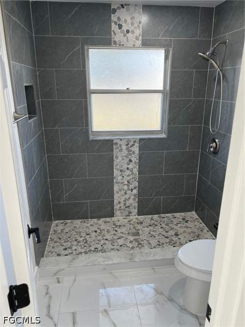 56 Cardinal Dr, North Fort Myers FL - photo 22 of 40