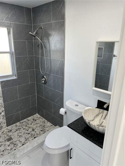 56 Cardinal Dr, North Fort Myers FL - photo 23 of 40