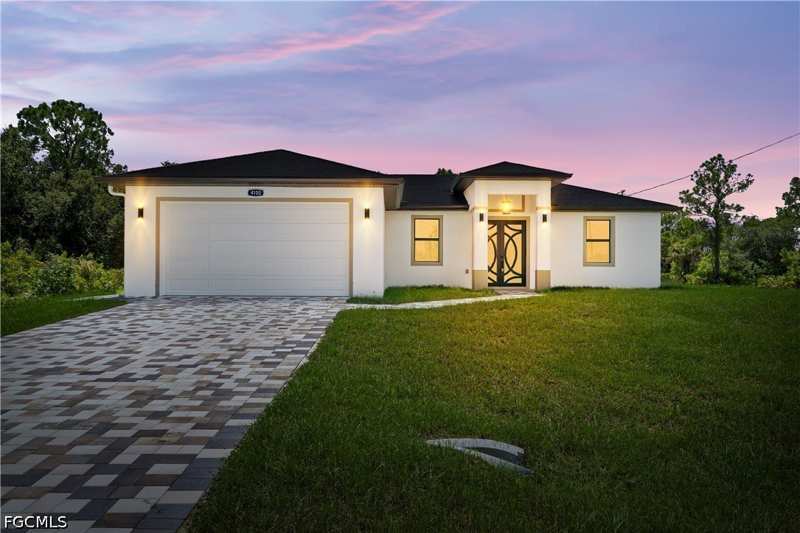 3 bedroom SingleFamilyResidence at 4100 E 14th St, Lehigh Acres, Lehigh Acres — photo 1