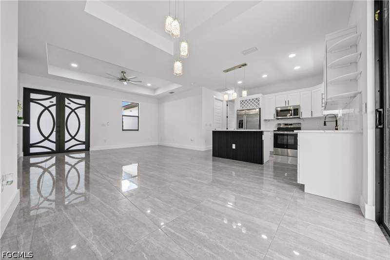 3 bedroom SingleFamilyResidence at 4100 E 14th St, Lehigh Acres, Lehigh Acres — photo 4