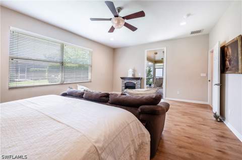 3911 Aurora Ct, Naples FL - photo 20 of 37