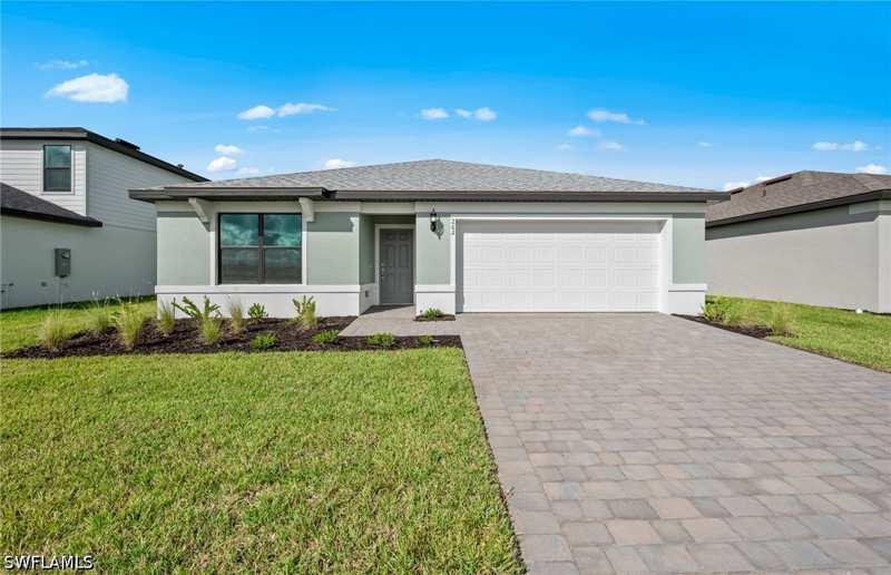 4 bedroom SingleFamilyResidence at 271 Silent Lake Dr, Whispering Lakes, Lehigh Acres — photo 1