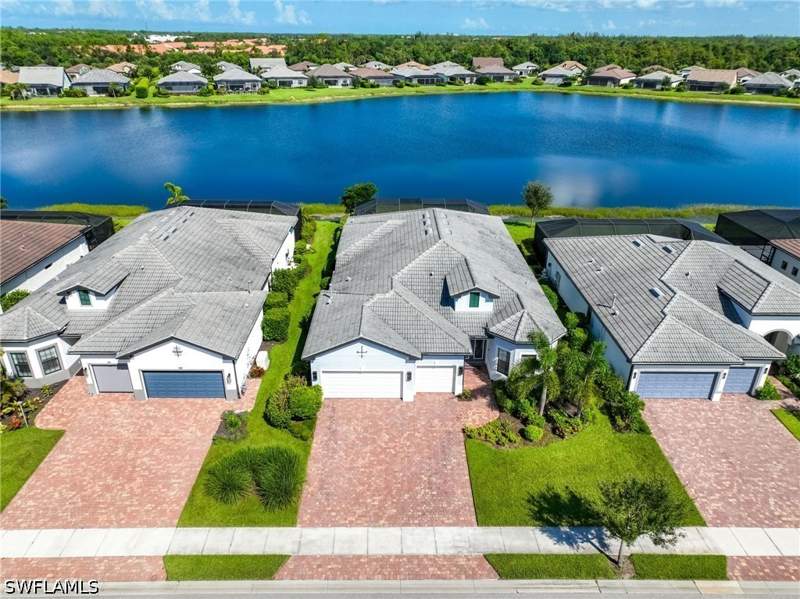 3 bedroom SingleFamilyResidence at 6851 Winding Cypress Dr, Winding Cypress, Naples — photo 3