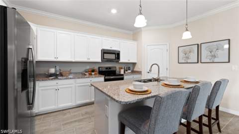 5165 Sugarwood Dr, Naples FL - photo 7 of 17