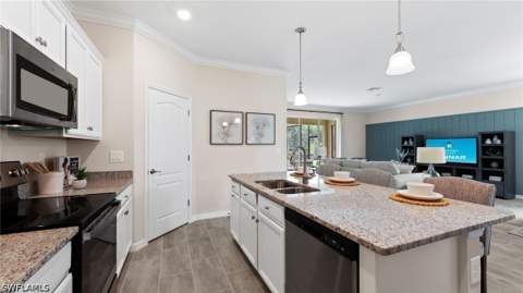 5165 Sugarwood Dr, Naples FL - photo 8 of 17