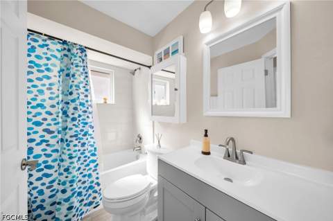 15069 Cloverdale Dr, Fort Myers FL - photo 15 of 41