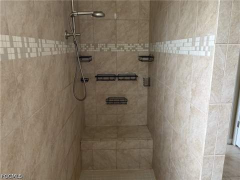 3272 Royal Gardens Ave, Fort Myers FL - photo 13 of 22
