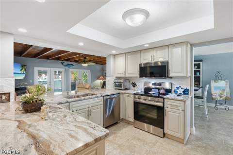 15602 Copra Ln, Fort Myers FL - photo 10 of 50
