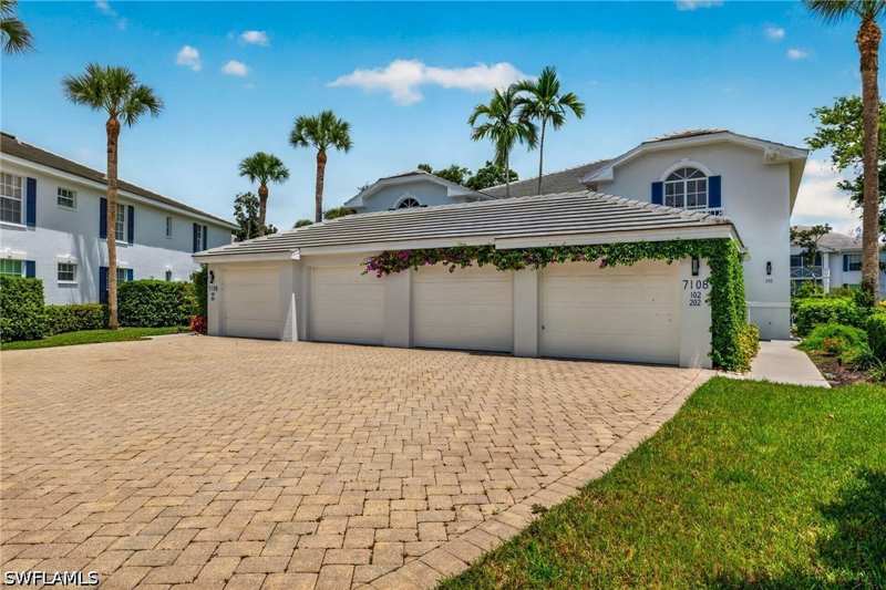 2 bedroom Condominium at 7108 Barrington Cir 202, Barrington Club, Naples — photo 1
