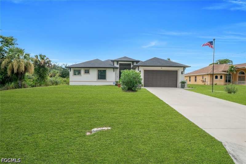 3 bedroom SingleFamilyResidence at 609 Clayton Ave, Lehigh Acres, Lehigh Acres — photo 1