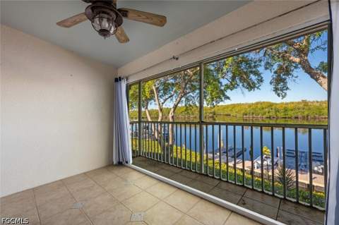 242 Newport Dr 509, Naples FL - photo 22 of 37
