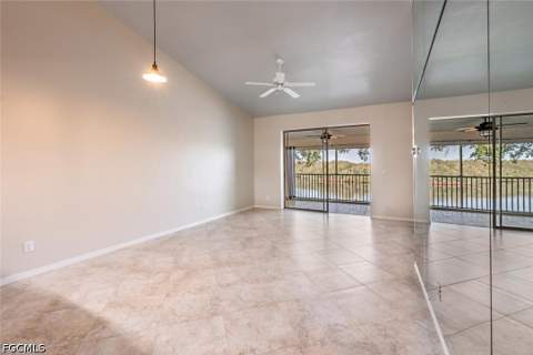 242 Newport Dr 509, Naples FL - photo 9 of 37