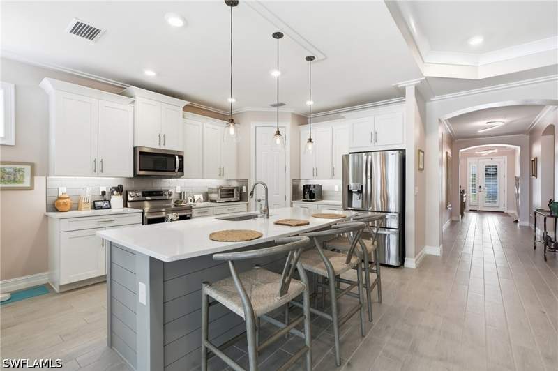 3 bedroom SingleFamilyResidence at 28113 Seasons Tide Ave, Seasons At Bonita, Bonita Springs — photo 3