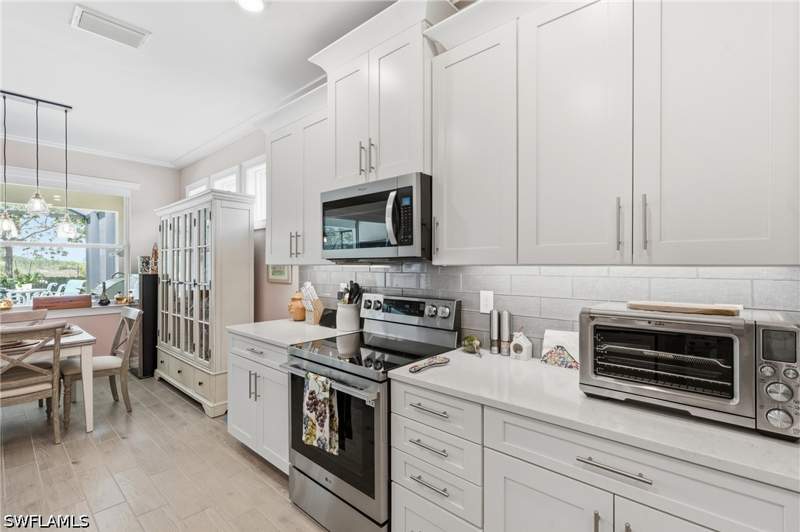 3 bedroom SingleFamilyResidence at 28113 Seasons Tide Ave, Seasons At Bonita, Bonita Springs — photo 5