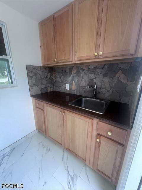 2655 Market St, Fort Myers FL - photo 16 of 19