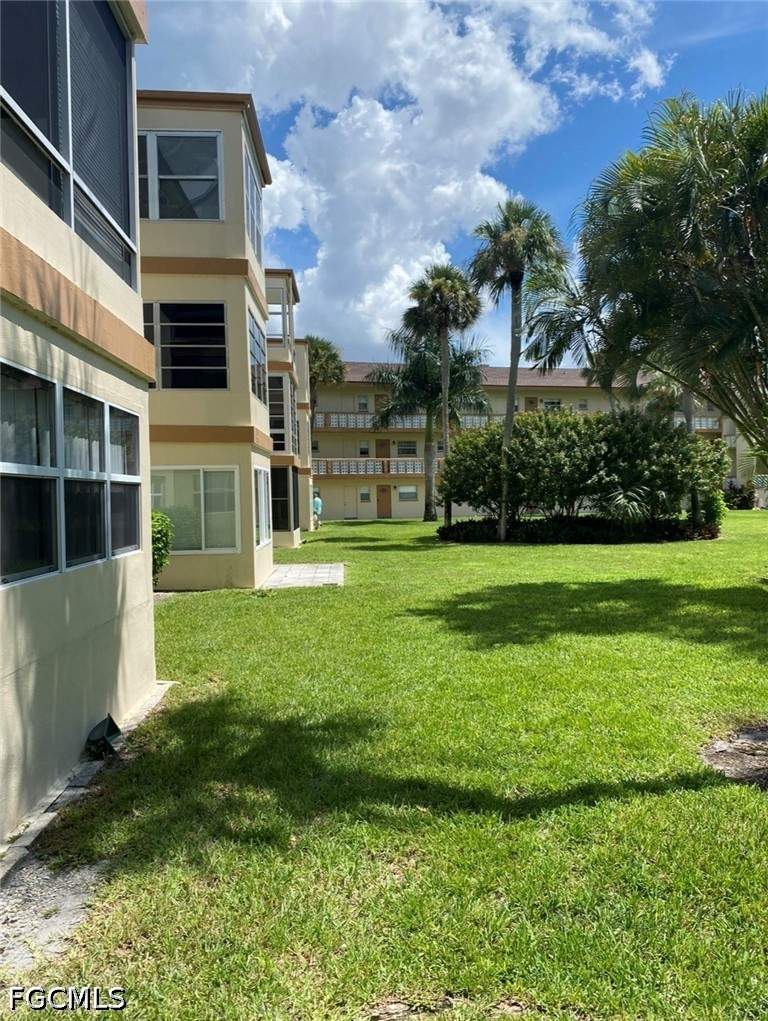 2 bedroom Condominium at 1515 Tropic Ter 1515, Tropic Terrace, North Fort Myers — photo 2
