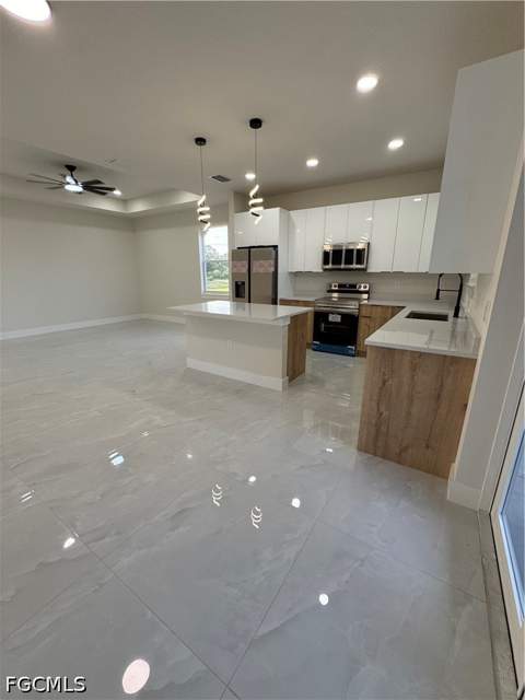 2508 21st St W, Lehigh Acres FL - photo 16 of 21